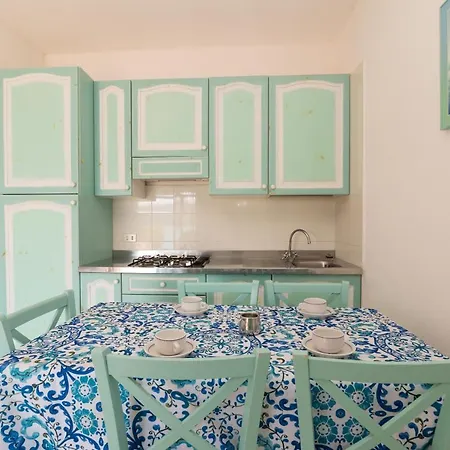 Holiday home Villetta Bilocale Porto Mannu D6